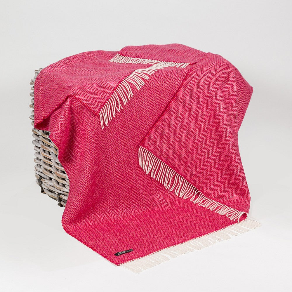 Wool Cashmere Throw Raspberry Herringbone