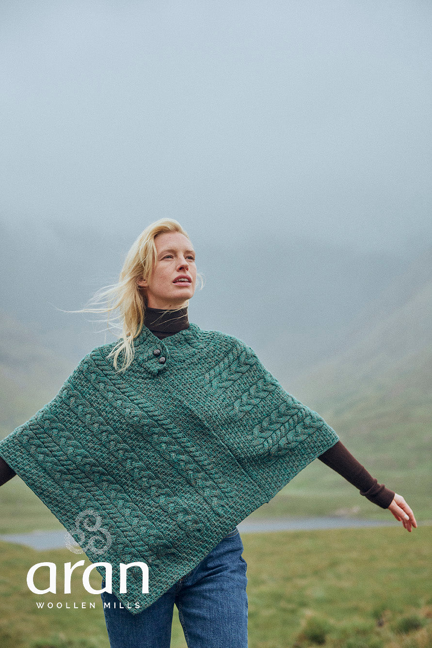 Easkey Ladies Classic Aran Button Poncho