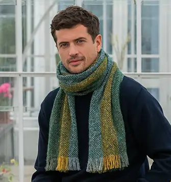 Mucros Islander Green Scarf
