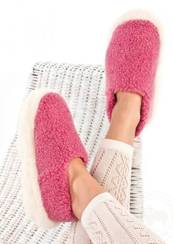 Merino Wool Slippers (Unisex.)